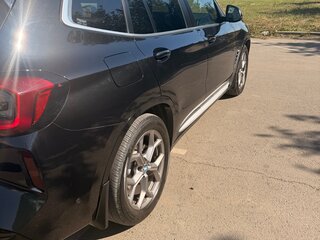 2021 BMW X3 30i xDrive III (G01) Рестайлинг, чёрный, 5600000 рублей, вид 3