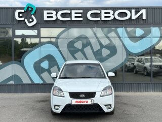 2011 Kia Rio II Рестайлинг, белый, 625000 рублей, вид 5