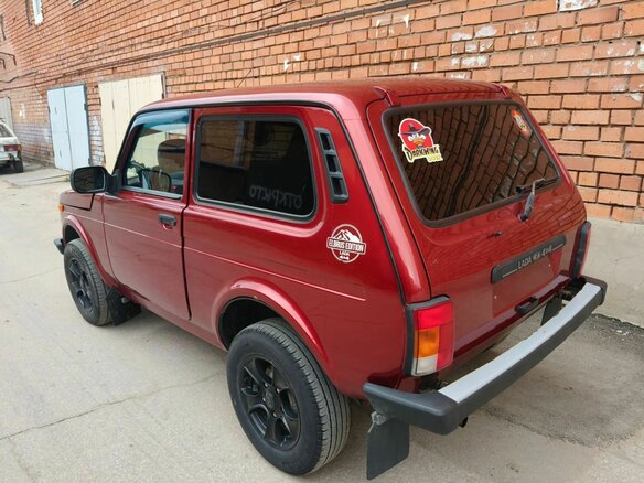 2016 Lada (ВАЗ) 2121 (4x4) I Рестайлинг, красный, 420000 рублей - вид 2