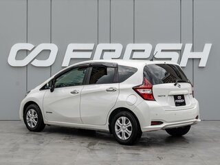 2018 Nissan Note e-Power II Рестайлинг, белый, 1240000 рублей, вид 2