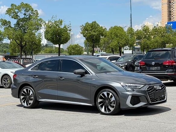 2022 Audi A3 35 TFSI Long IV (8Y), серый - вид 2