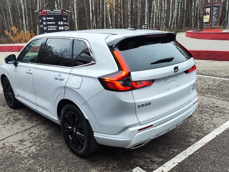 2023 Honda CR-V VI, белый, 4720000 рублей, вид 5