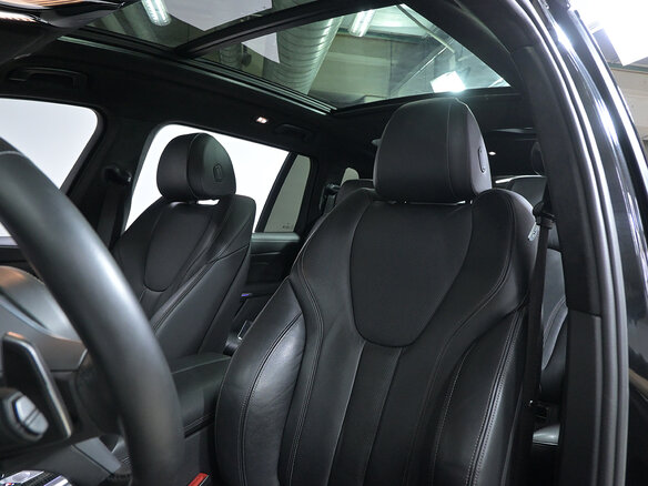 2020 BMW X7 30d I (G07), чёрный, 7250000 рублей - вид 19