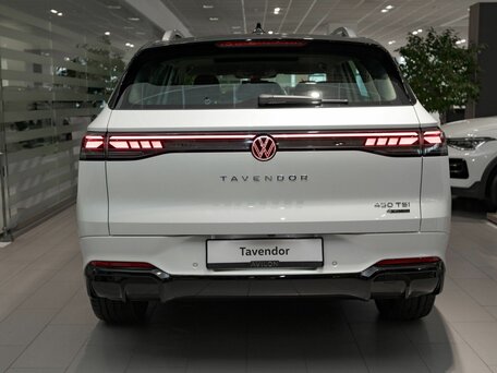 2026 Volkswagen Tavendor I Рестайлинг, белый, 6090000 рублей, вид 3