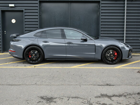 2026 Porsche Panamera GTS III, серый - вид 6
