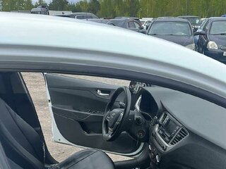 2020 Hyundai Solaris II, белый, 874000 рублей, вид 5