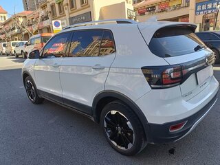 2023 Volkswagen Tacqua, белый, 1345000 рублей, вид 4