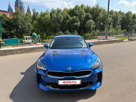 2019 Kia Stinger I, синий, 2020000 рублей, вид 2