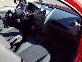 2007 Ford Fiesta Mk5, красный, 450000 рублей, вид 3