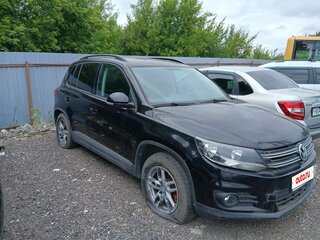 2012 Volkswagen Tiguan I Рестайлинг, чёрный, 595000 рублей, вид 3