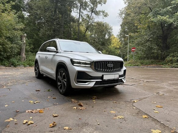 2023 Geely Monjaro (Xingyue L) I, белый, 3070000 рублей - вид 3