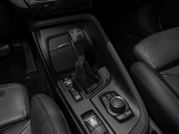 2015 BMW X1 18d xDrive II (F48), серый, 2195000 рублей - вид 13