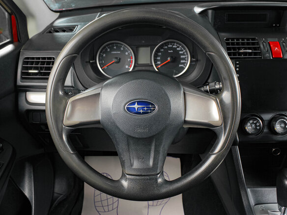 2013 Subaru XV I, красный - вид 11