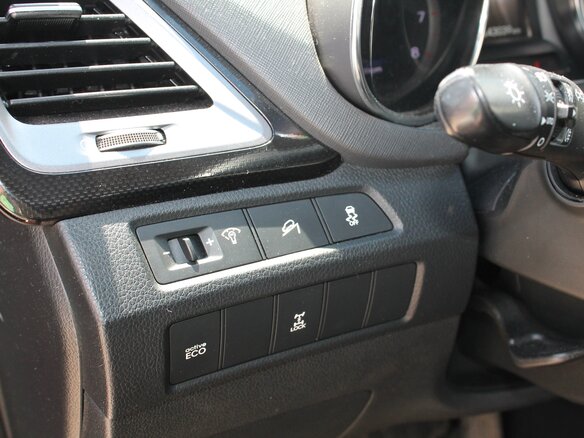 2014 Hyundai Santa Fe III, красный, 1700000 рублей - вид 19
