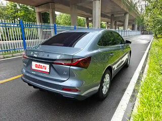 2023 Roewe i5 I Рестайлинг, серый, 850001 рублей, вид 4
