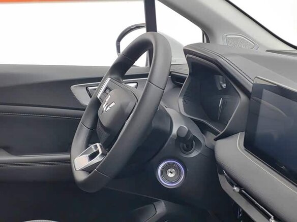 2022 Wuling Jiachen, белый, 1000000 рублей - вид 9