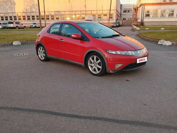 2008 Honda Civic VIII, красный, 500000 рублей - вид 12