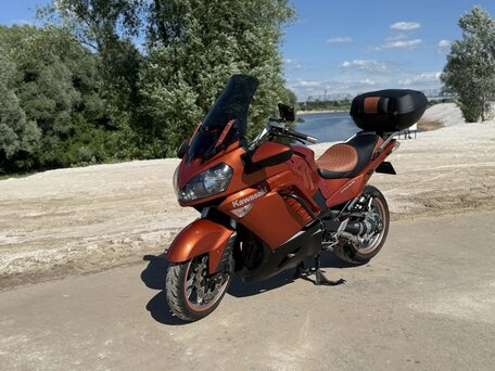 2007 Kawasaki GTR 1400 (Concours 14), оранжевый, 750000 рублей, вид 3
