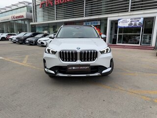 2023 BMW X1 Long 20Li sDrive III (U11/U12), белый, 3030000 рублей, вид 2