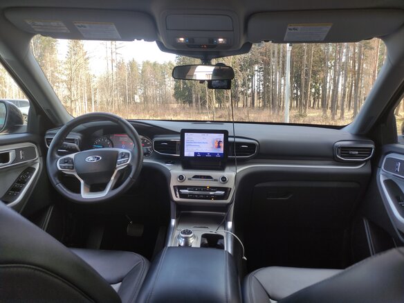 2023 Ford Explorer VI, чёрный, 2420000 рублей - вид 19