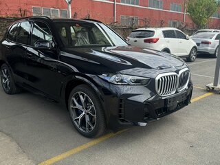 2026 BMW X5 40i IV (G05/G18) Рестайлинг, чёрный, 15190000 рублей, вид 3