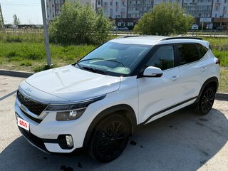 2022 Kia Seltos I, белый, 2620000 рублей, вид 2