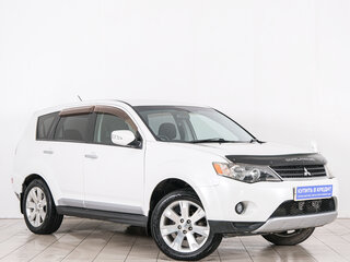 2008 Mitsubishi Outlander II, белый, 1099000 рублей, вид 1