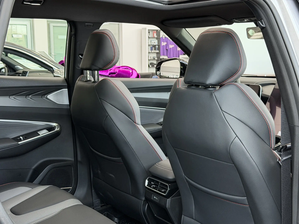 2026 Geely Cityray, серебристый, 3312000 рублей - вид 12