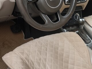 2013 Audi Q3 I (8U), бежевый, 1600000 рублей, вид 5