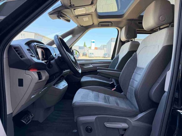 2023 Volkswagen Multivan T7, чёрный, 5190000 рублей - вид 9