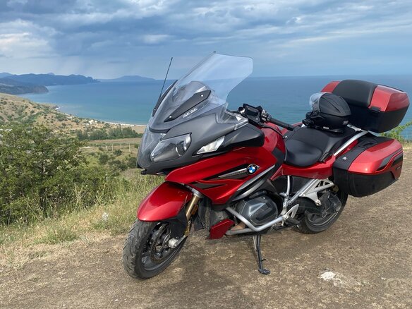 2019 BMW R 1250 RT, красный, 1790000 рублей - вид 2
