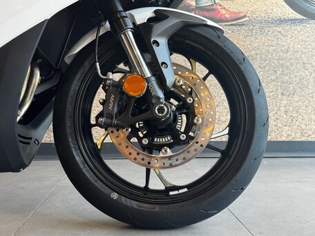 2026 Voge RR500S, белый, 687000 рублей, вид 5