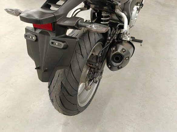 2008 Yamaha FZ1, серый - вид 10