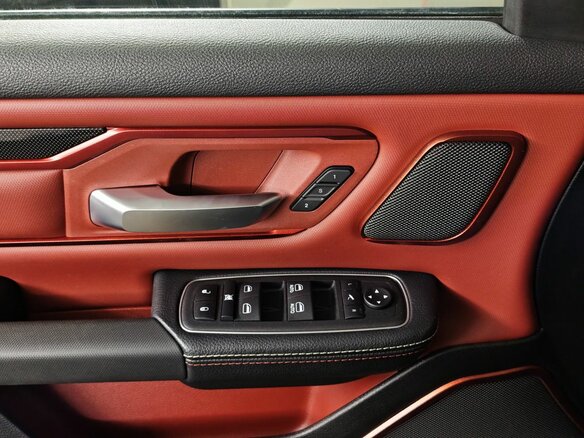 2022 Ram 1500 Crew Cab V, белый, 7249000 рублей - вид 20