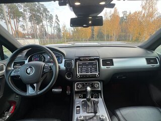 2013 Volkswagen Touareg II, серый, 2577777 рублей, вид 5