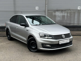2017 Volkswagen Polo V Рестайлинг, серебристый, 909000 рублей, вид 3
