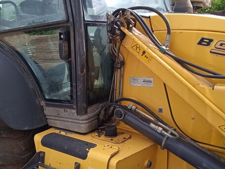 2017 New Holland B90B, жёлтый, 5600000 рублей, вид 4