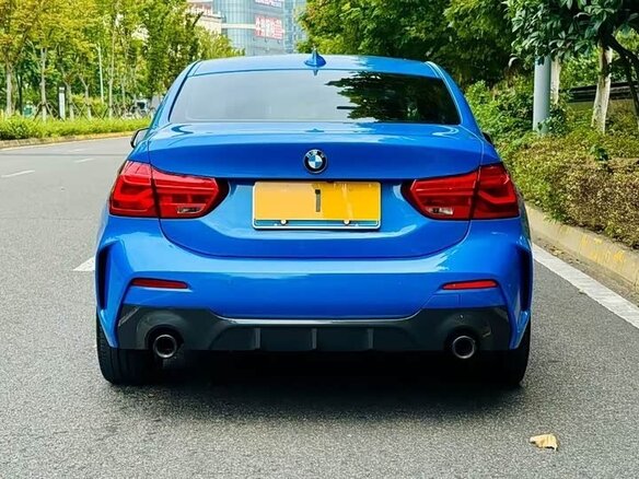 2022 BMW 1 серии 120i III (F52) Рестайлинг, голубой - вид 3