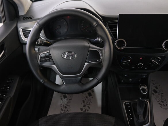 2019 Hyundai Solaris II, серый, 1159000 рублей - вид 10