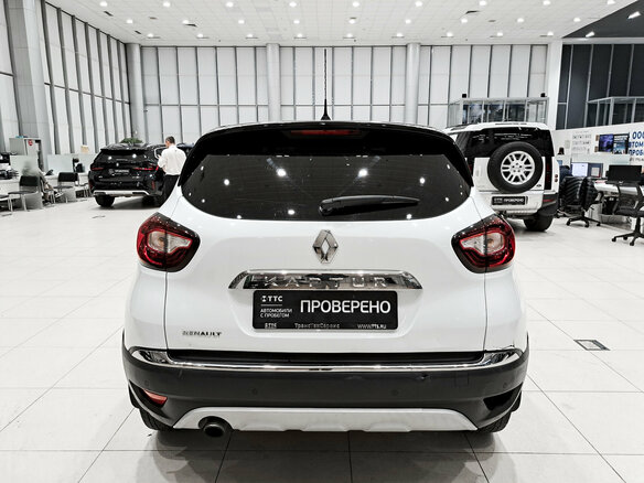 2017 Renault Kaptur I, белый, 850000 рублей - вид 5