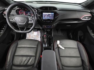 2022 Chevrolet TrailBlazer III, чёрный, 1911000 рублей, вид 5