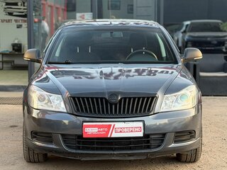 2010 Skoda Octavia II (A5) Рестайлинг, серый, 680000 рублей, вид 3