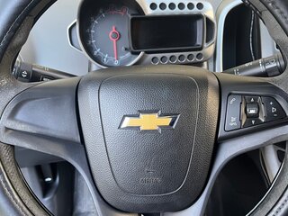 2013 Chevrolet Aveo II, серый, 695000 рублей, вид 3