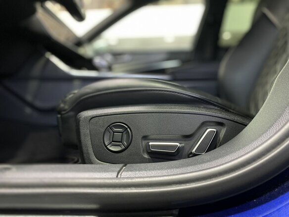2018 Audi A6 55 TFSI V (C8), синий, 4499900 рублей - вид 11