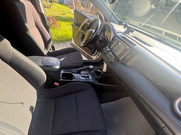 2018 Toyota RAV4 IV (XA40) Рестайлинг, белый - вид 8