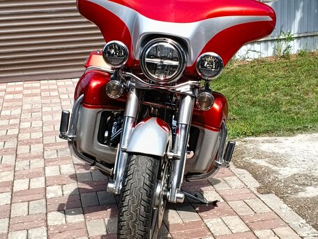 2008 Harley-Davidson CVO, красный, 840000 рублей, вид 1