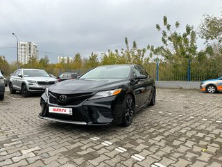 2020 Toyota Camry US Market VIII (XV70), чёрный, 3350000 рублей, вид 2