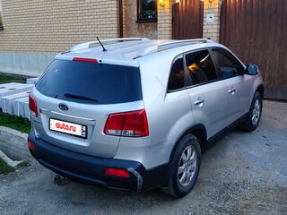2010 Kia Sorento II, серебристый, 1250000 рублей, вид 2