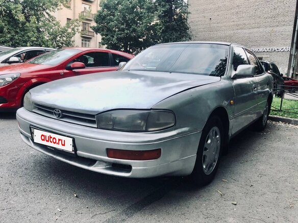 1993 Toyota Camry III (XV10), серый, 247000 рублей - вид 3