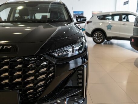 2026 Jetour X70+ I Рестайлинг, чёрный, 3399000 рублей, вид 5